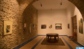 Essaouira: Vernissage de l’exposition conjointe “Art et Patrimoine” des artistes-peintres Nadia Ouchatar et Ahmed Harrouz