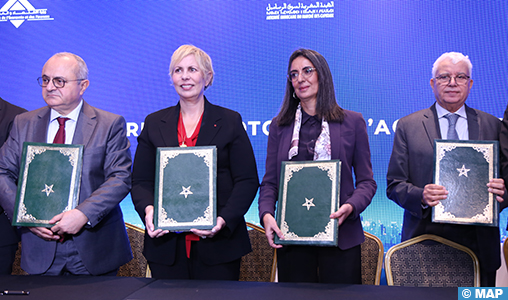 Casablanca : Signature de trois conventions pour la transformation de la Société Gestionnaire de la Bourse en Holding