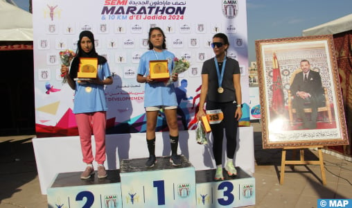 Athlétisme : Oualid Jaouadi et Marwa Chihab remportent le 7ème semi-marathon d’El Jadida