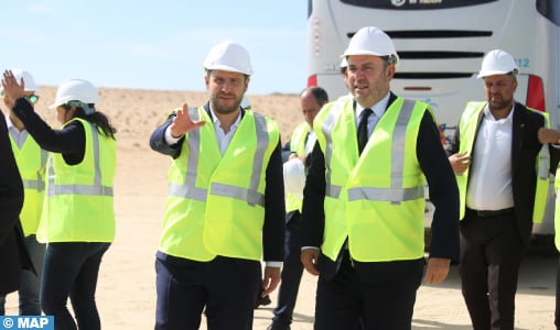 Une délégation de chefs d’entreprises français visite des projets structurants dans la région Dakhla-Oued Eddahab