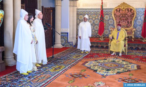 جلالة الملك يستقبل الأعضاء الجدد المعينين بالمحكمة الدستورية ويعين رئيسها